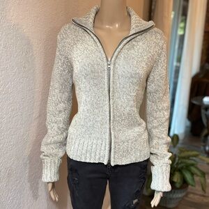 GAP Women's Y2K Light Grey Zip-Up Knit Cardigan